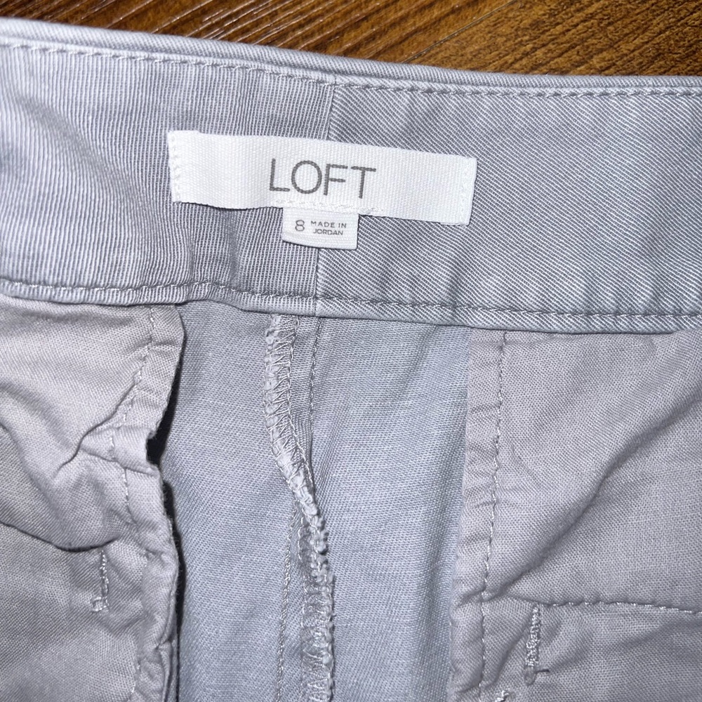 LOFT Soft Gray Riviera Shorts Casual Chic Women’s Size 8 - Picture 5 of 7